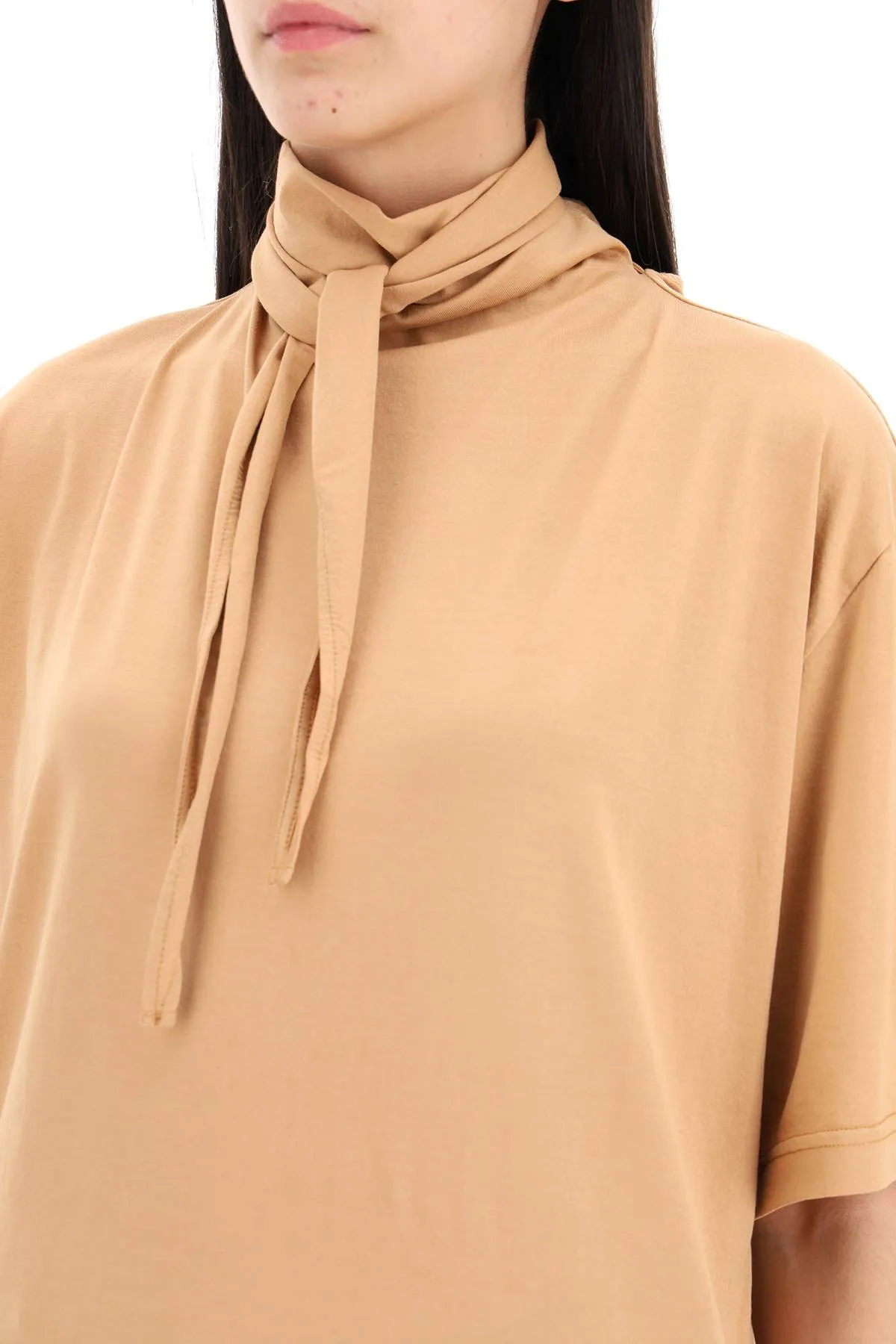 "foulard collar t-shirt with