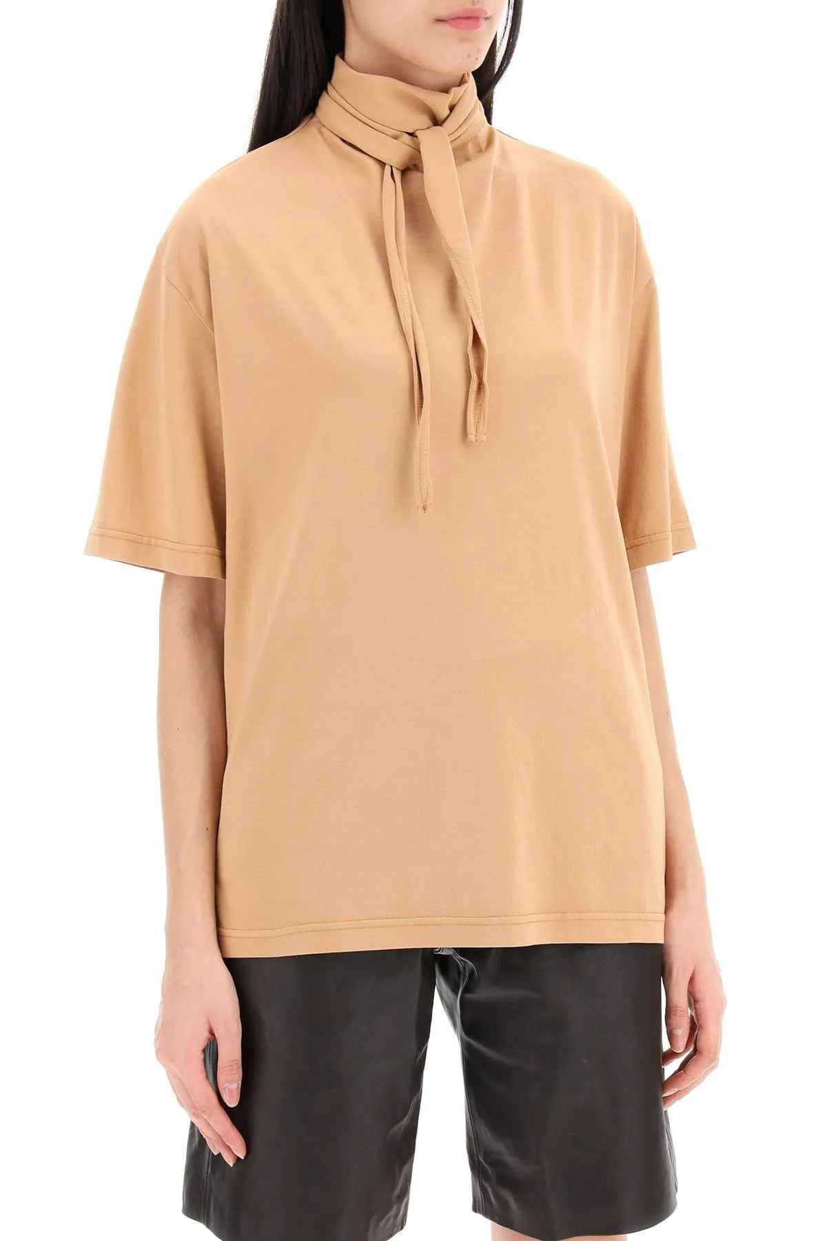 "foulard collar t-shirt with